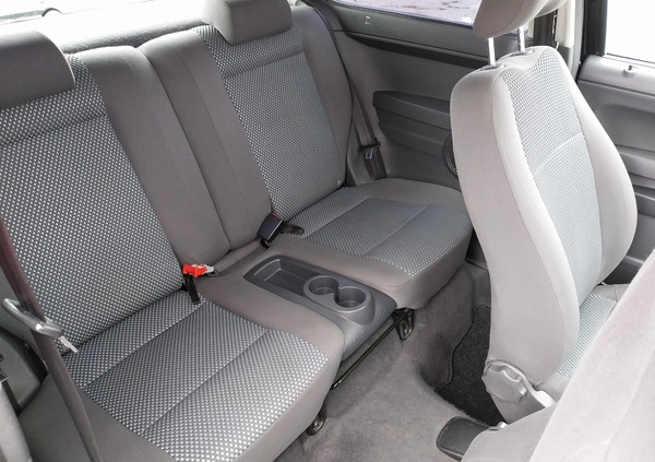 Volkswagen Fox cena 8800 przebieg: 218000, rok produkcji 2008 z Pobiedziska małe 667
